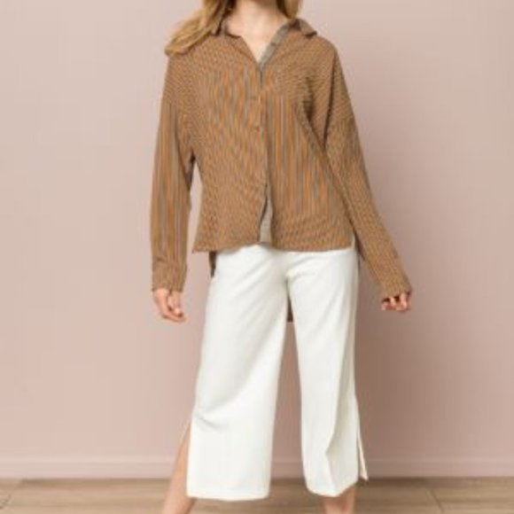 Hem & Thread Tie Back Button Up Blouse - Picture 2 of 8